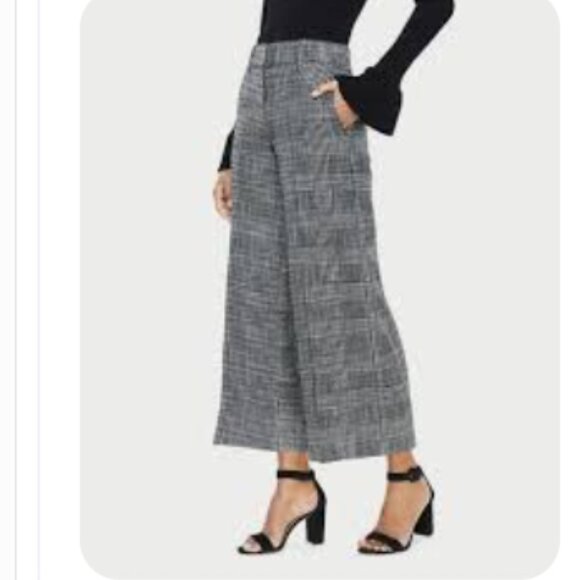Ann Taylor Factory Pants - Ann Taylor Factory Gray Wide Leg Crop Windowpane Plaid Pants Size 4